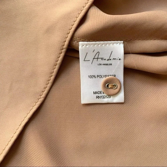 L'Academie Revolve Safari Blouse Camel Lace Up Tie Front Satin long sleeve XS - Picture 12 of 15